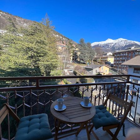 Blue Moon - Via Parigi Apartments Aosta Dış mekan fotoğraf